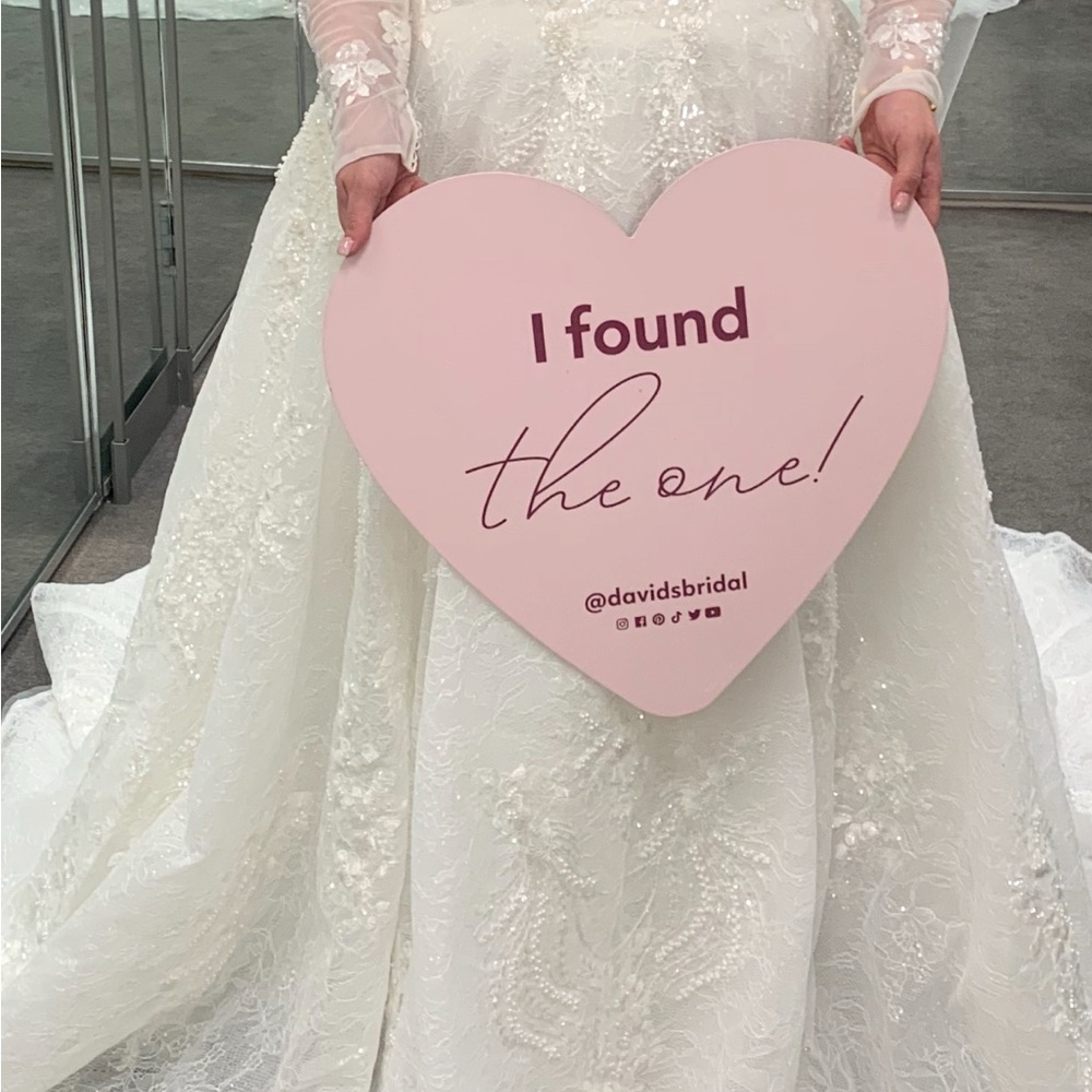 Oleg Cassini Ivory White Elegant Cream Off-Shoulder Lace Beaded Dress - Picture 6 of 11